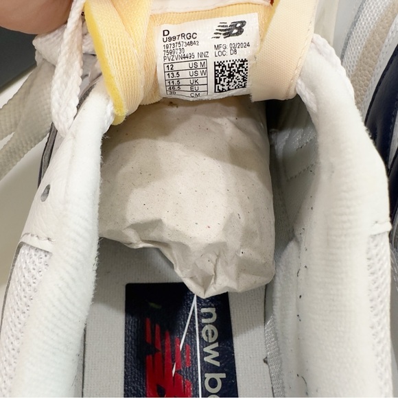 New Balance 997R Men’s Sneakers Shoes - Picture 5 of 9